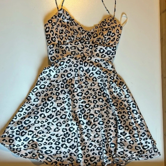 Saints Secrets Sweetheart Neckline Slip Flirty Fit and Flare Cheetah Dress C2 - Picture 1 of 4